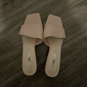 ZARA PALE PINK KITTEN BLOCK HEELS